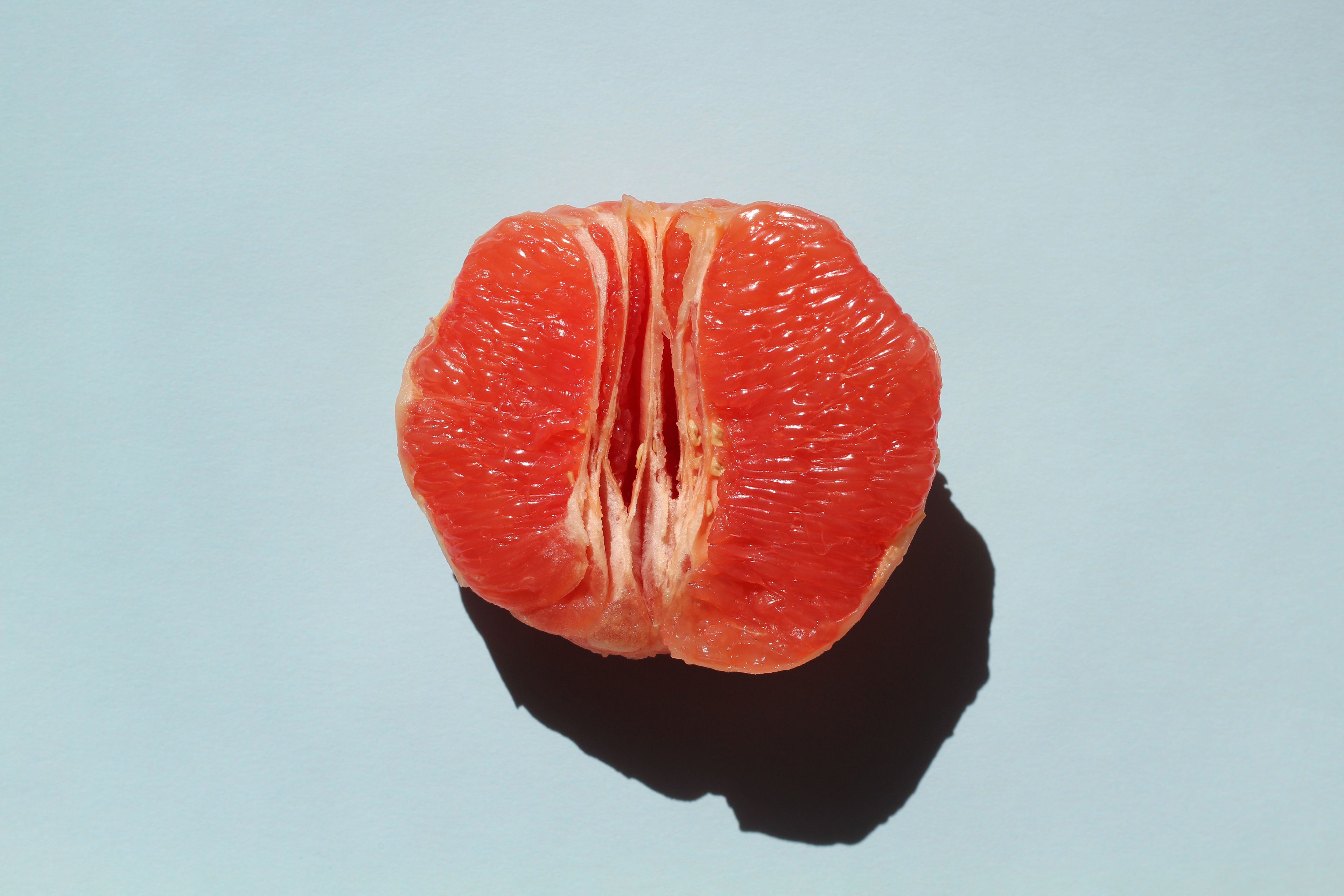 Sécheresse vaginale : causes, symptômes et ce que les utilisatrices de coupes menstruelles doivent savoir